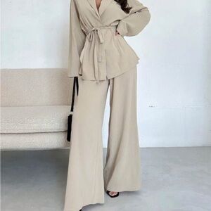 Elegant Beige Women's Jumpsuit